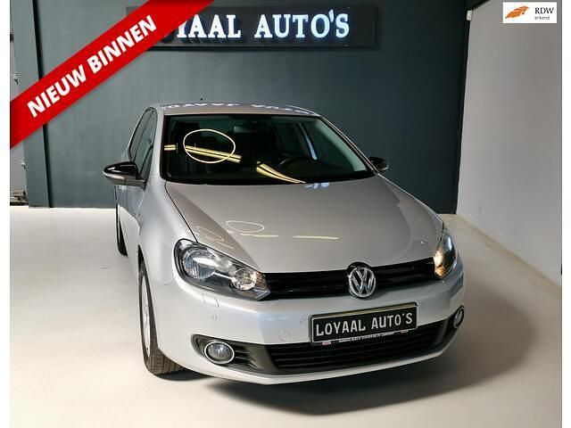 Grijs Gebruikt 2010 VW Golf VI Trendline Hatchback | € 6.999 (Iets duurder) - Afbeelding 1/4