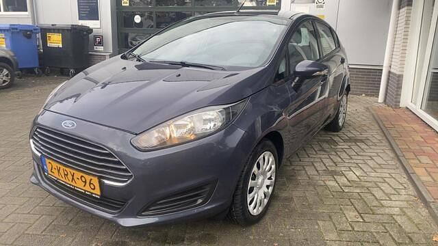 Occasion Ford Fiesta Style 65 PK (47 kW) 2013 Grijs Hatchback