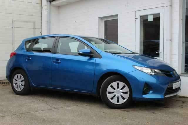Occasion Toyota Auris Comfort 99 PK (72 kW) 2013 Blauw Hatchback