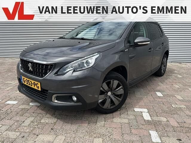 Grijs Gebruikt 2019 Peugeot 2008 Allure SUV | € 9.900 (Super prijs) - Afbeelding 1/4