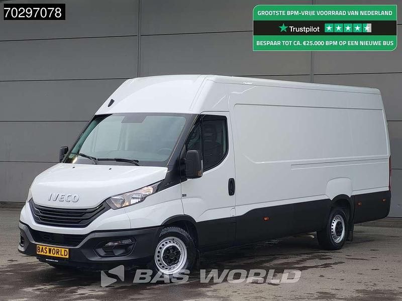 Wit Gebruikt 2023 Iveco Daily Van | € 22.450 (Super prijs) - Afbeelding 1/3