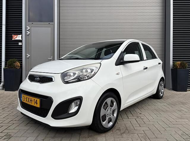 Wit Occasion 2014 Kia Picanto Hatchback | € 5.450 (Eerlijke prijs) - Afbeelding 1/4