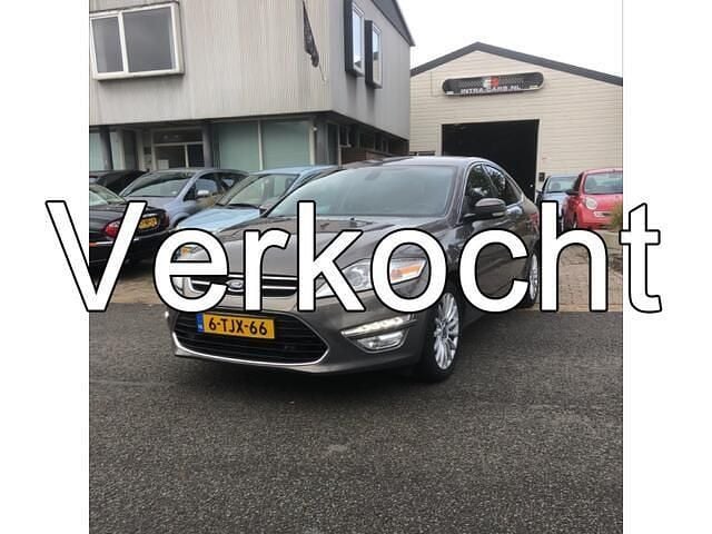 Bruin Gebruikt 2014 Ford Mondeo Titanium Hatchback | € 4.250 (Eerlijke prijs) - Afbeelding 1/4