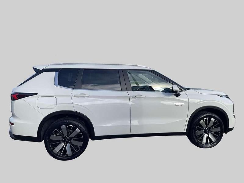 Nieuw Mitsubishi Outlander P-HEV Edition 2025 Wit SUV
