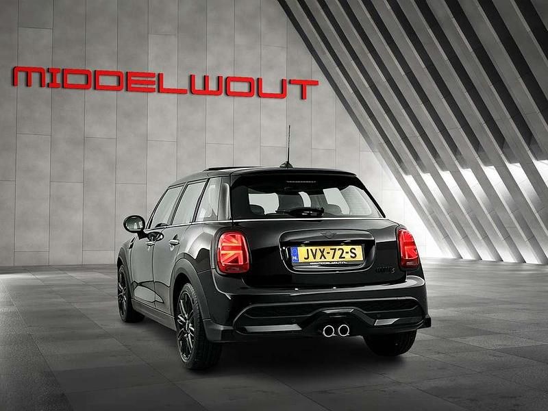 Occasion Mini Cooper S 180 PK (132 kW) 2022 Zwart (metallic) Hatchback