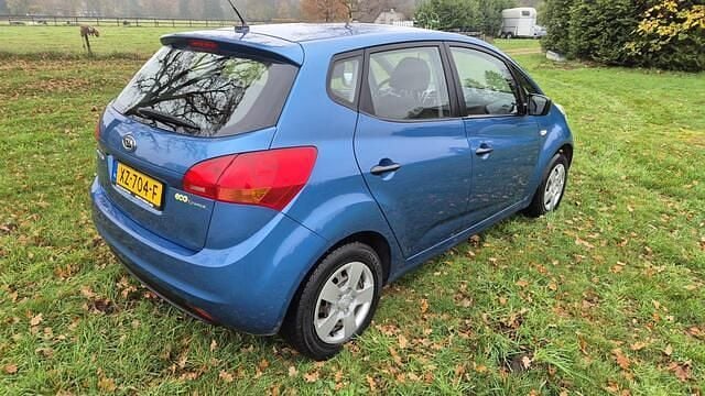 Occasion Kia Venga 90 PK (66 kW) 2010 Blauw Hatchback