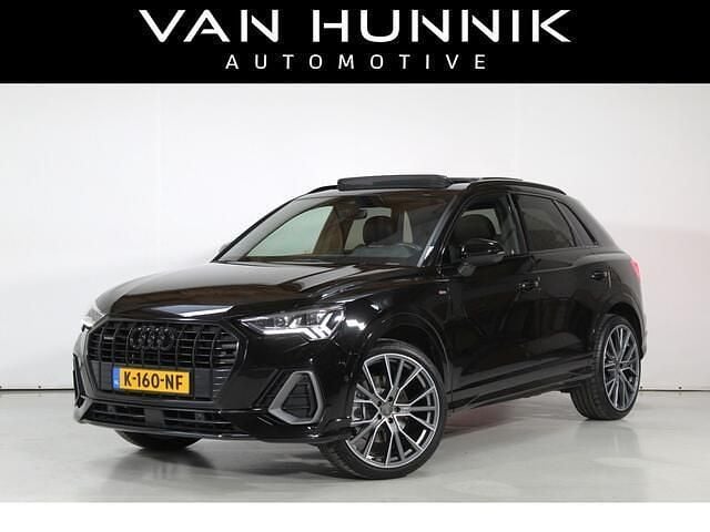 Zwart Gebruikt 2019 Audi Q3 S-Line SUV | € 33.450 (Eerlijke prijs) - Afbeelding 1/4