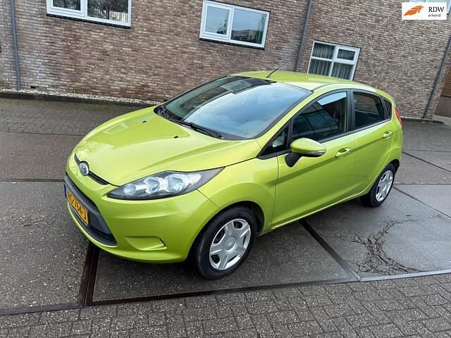 Groen Occasion 2009 Ford Fiesta Trend Hatchback | € 2.450 (Goede deal) - Afbeelding 1/4