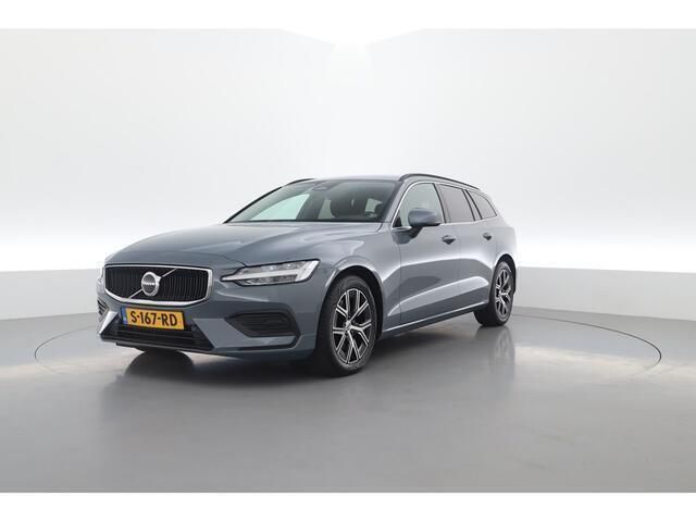 Grijs, metallic lak Gebruikt 2023 Volvo V60 Core Stationwagen | € 34.900 (Super prijs) - Afbeelding 1/4