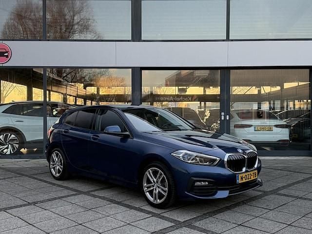 Occasion BMW 116 Executive 116 PK (85 kW) 2022 Blauw Hatchback