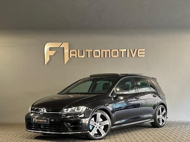 Zwart Gebruikt 2017 VW Golf VII Pro Hatchback | € 19.900 (Goede deal) - Afbeelding 1/3