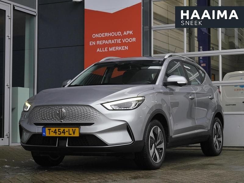 Grijs Occasion 2022 MG ZS Luxury SUV | € 18.945 (Eerlijke prijs) - Afbeelding 1/4