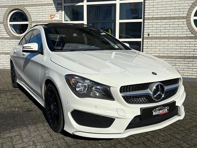 Occasion Mercedes CLA180 AMG line 123 PK (90 kW) 2014 Wit Sedan