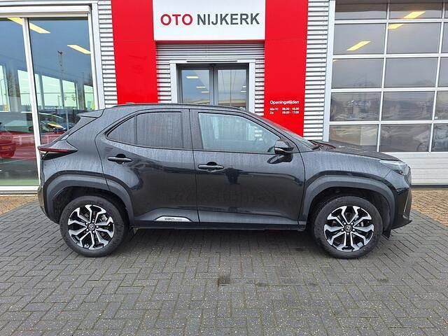 Occasion Toyota Yaris Cross Limited 116 PK (85 kW) 2024 Zwart (metallic) SUV