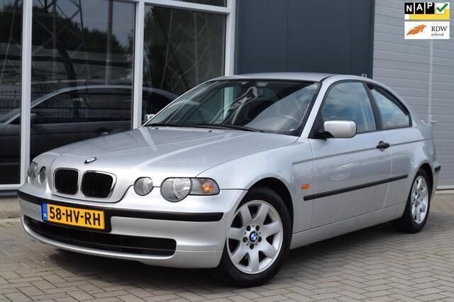 Grijs Gebruikt 2002 BMW 316 Compact Executive Hatchback | € 2.499 (Iets duurder) - Afbeelding 1/4