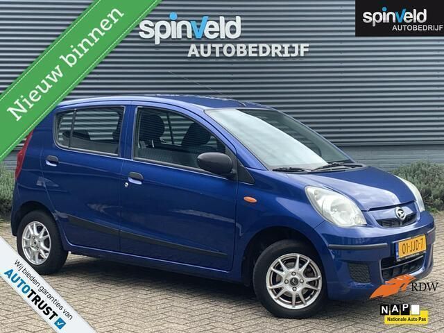 Blauw Gebruikt 2009 Daihatsu Cuore Hatchback | € 2.799 (Eerlijke prijs) - Afbeelding 1/4