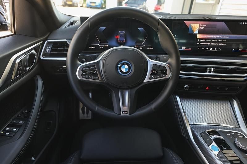 Occasion BMW i4 M Sport 250 kW (340 PK) 2023 Saphirschwarz Sedan