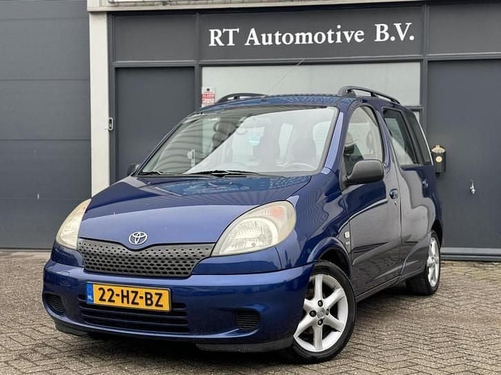 Occasion 2002 Toyota Yaris Stationwagen | € 2.250 (Goede deal) - Afbeelding 1/4