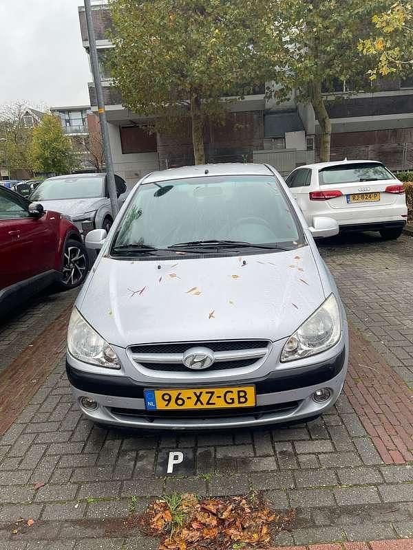 Grijs Gebruikt 2007 Hyundai Getz Active Hatchback | € 3.200 (Eerlijke prijs) - Afbeelding 1/4