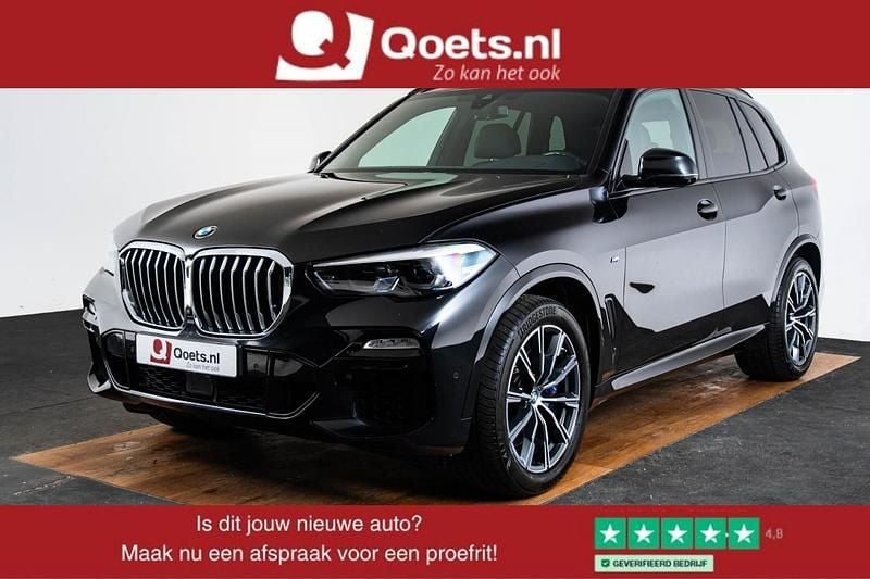 Zwart Occasion 2025 BMW X5 Executive SUV | € 44.950 - Afbeelding 1/4