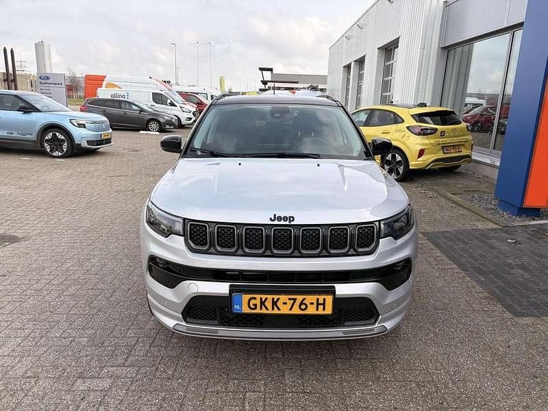 Occasion Jeep Compass Trailhawk 240 PK (176 kW) 2023 Grijs (metallic) SUV