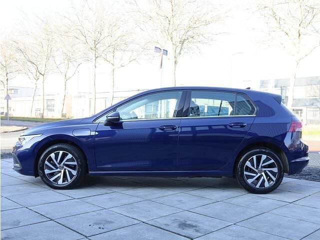 Occasion VW Golf VIII 204 PK (150 kW) 2022 Blauw Hatchback