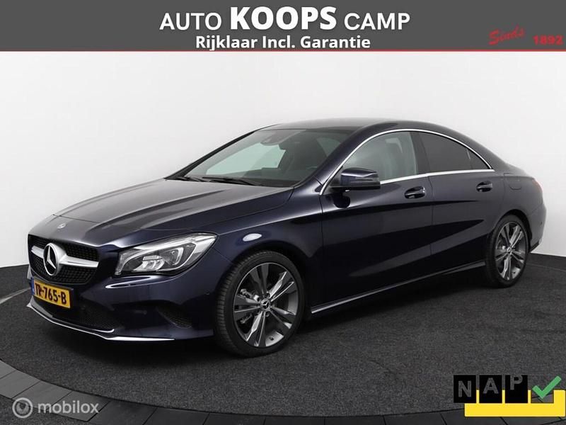 Blauw Occasion 2018 Mercedes CLA180 Edition Sedan | € 24.950 (Duur) - Afbeelding 1/4