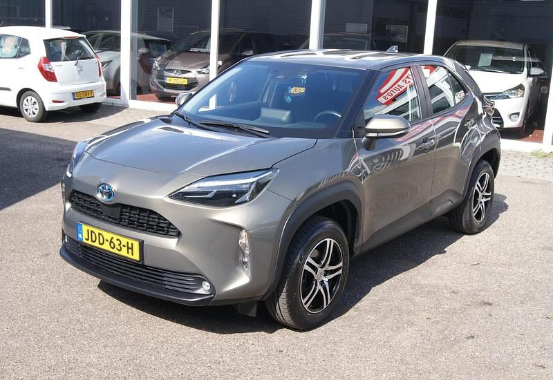 Groen Gebruikt 2022 Toyota Yaris Cross Comfort SUV | € 24.950 (Super prijs) - Afbeelding 1/4