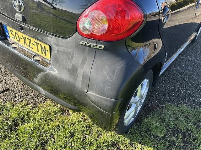 Occasion Toyota Aygo Play 68 PK (50 kW) 2008 Zwart Hatchback