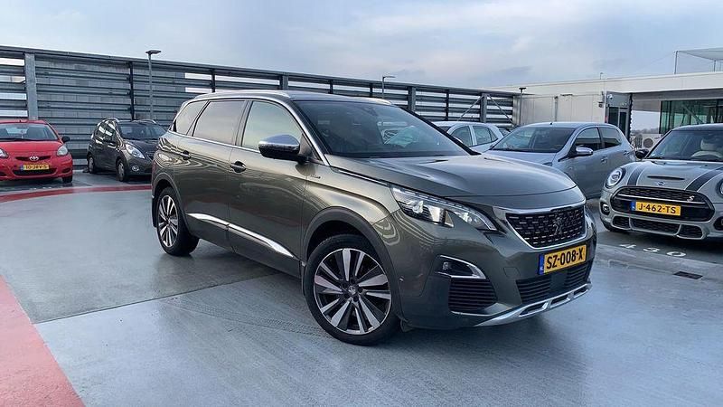 Grijs Occasion 2018 Peugeot 5008 GT-line SUV | € 22.895 (Eerlijke prijs) - Afbeelding 1/4
