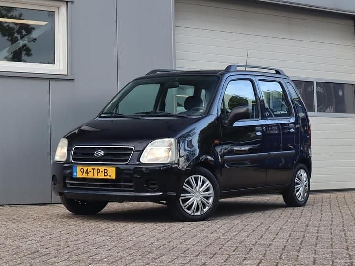 Zwart Gebruikt 2006 Suzuki Wagon R+ Comfort Stationwagen | € 2.250 (Eerlijke prijs) - Afbeelding 1/4