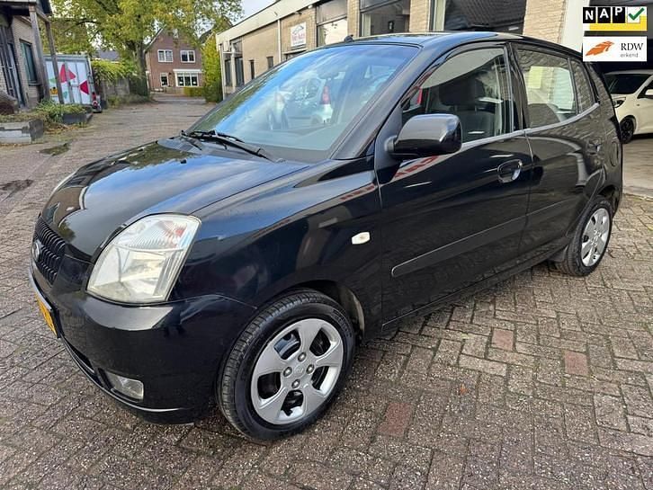 Zwart Gebruikt 2005 Kia Picanto Hatchback | € 1.850 (Eerlijke prijs) - Afbeelding 1/4