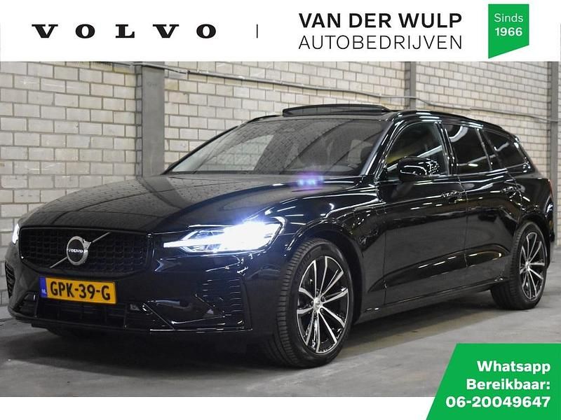 Zwart Occasion 2024 Volvo V60 Plus Stationwagen | € 41.950 (Goede deal) - Afbeelding 1/4