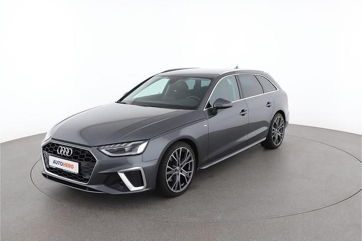 Grijs (metallic) Occasion 2020 Audi A4 Sport Stationwagen | € 24.349 (Eerlijke prijs) - Afbeelding 1/4