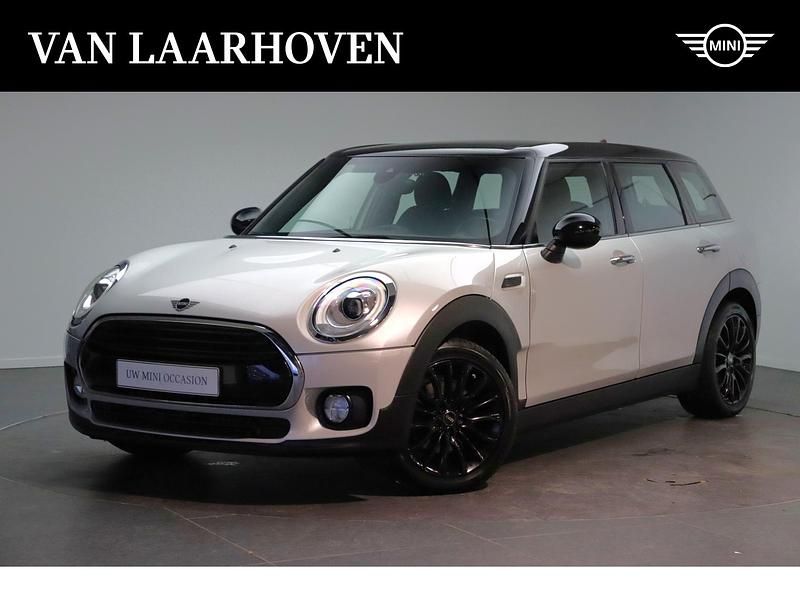 Wit Occasion 2019 Mini Cooper Clubman Comfort Stationwagen | € 16.950 (Eerlijke prijs) - Afbeelding 1/4