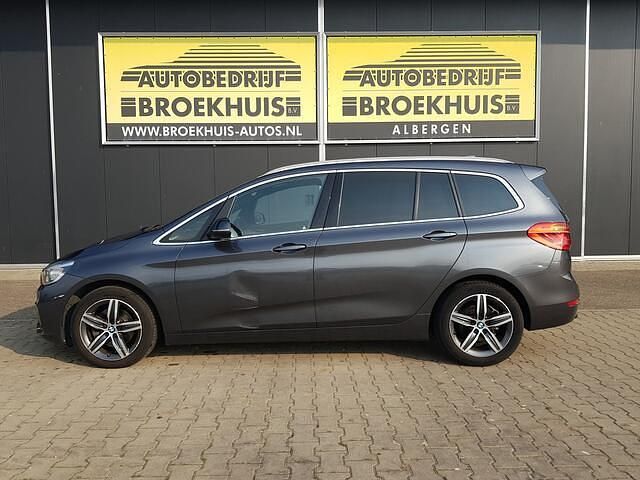 Occasion BMW 218 Executive 136 PK (100 kW) 2017 Grijs (metallic) Stationwagen