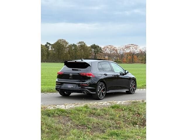 Occasion VW Golf VIII GTI Clubsport 301 PK (221 kW) 2022 Zwart Hatchback