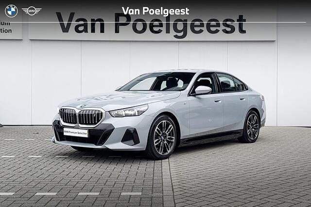 Occasion BMW i5 M Sport 250 kW (340 PK) 2025 Grijs Sedan