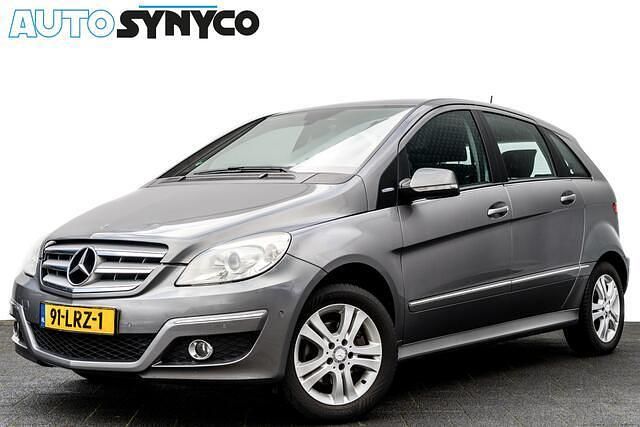 Grijs Gebruikt 2010 Mercedes B180 Business MPV | € 3.250 (Eerlijke prijs) - Afbeelding 1/4