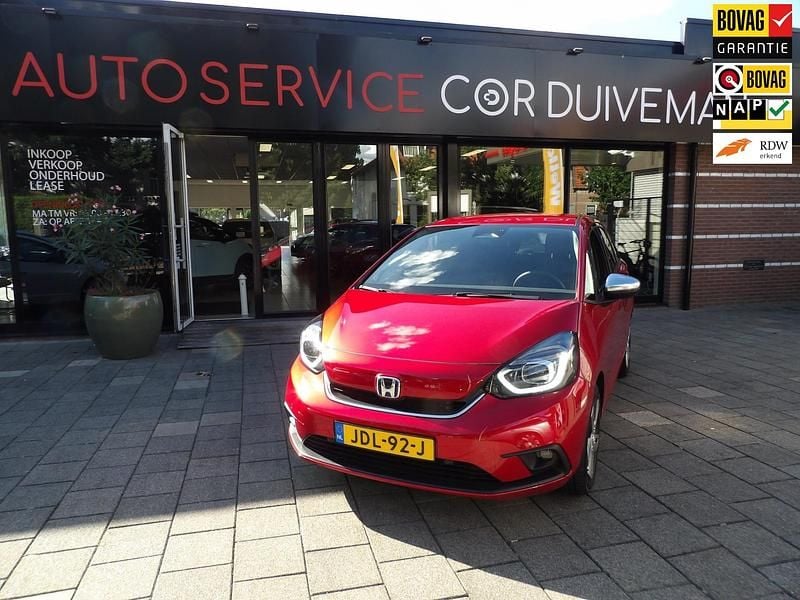 Rood Gebruikt 2023 Honda Jazz Executive Hatchback | € 25.750 (Eerlijke prijs) - Afbeelding 1/4