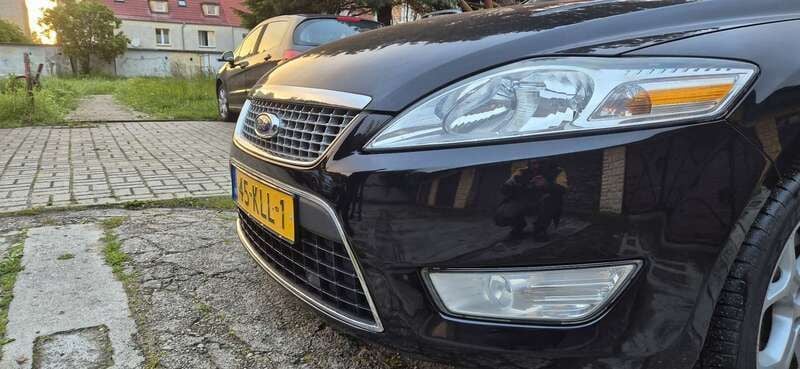 Gebruikt 2010 Ford Mondeo Limited Sedan | € 3.450 (Eerlijke prijs) - Afbeelding 1/4