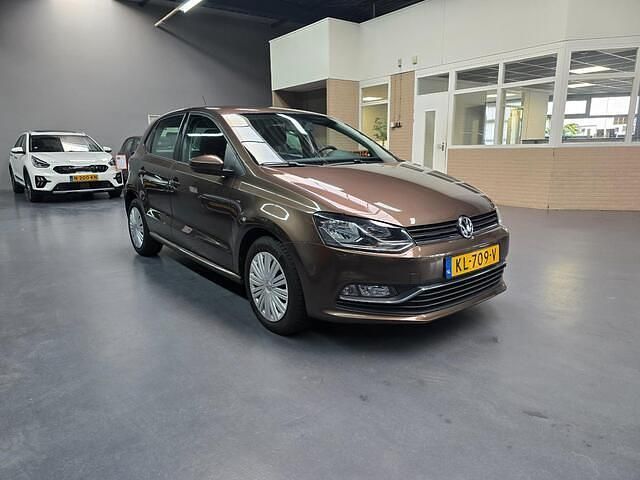 Occasion VW Polo Comfortline 90 PK (66 kW) 2016 Bruin Hatchback