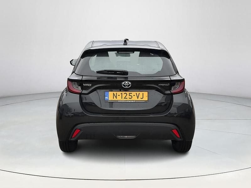Occasion Toyota Yaris Hybrid Active 116 PK (85 kW) 2022 Zwart Hatchback