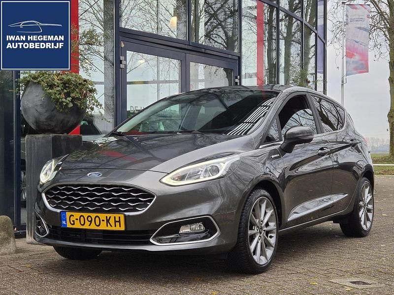 Grijs Gebruikt 2019 Ford Fiesta Vignale Hatchback | € 15.990 (Eerlijke prijs) - Afbeelding 1/3