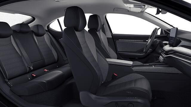 Nieuw Skoda Superb Business Line 204 PK (150 kW) 2025 Zwart Hatchback