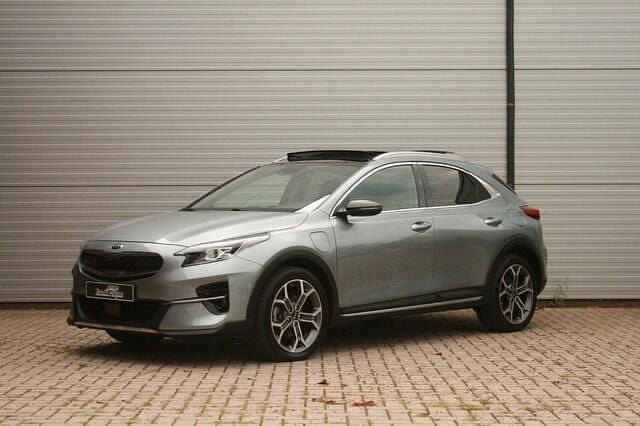 Grijs Gebruikt 2020 Kia XCeed SUV | € 20.950 - Afbeelding 1/4