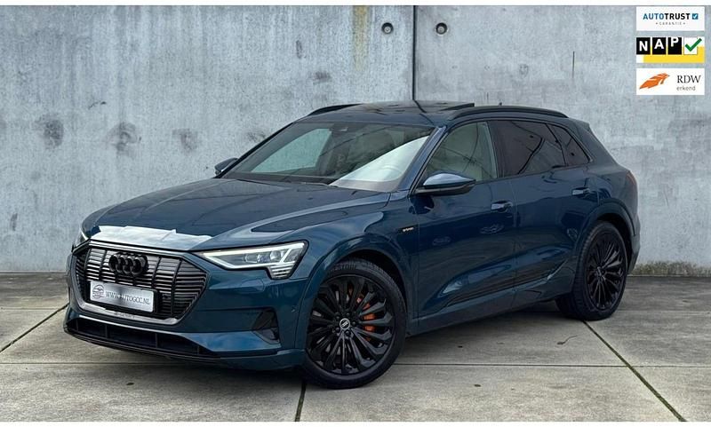Blauw Occasion 2020 Audi e-tron Business SUV | € 22.950 (Eerlijke prijs) - Afbeelding 1/4