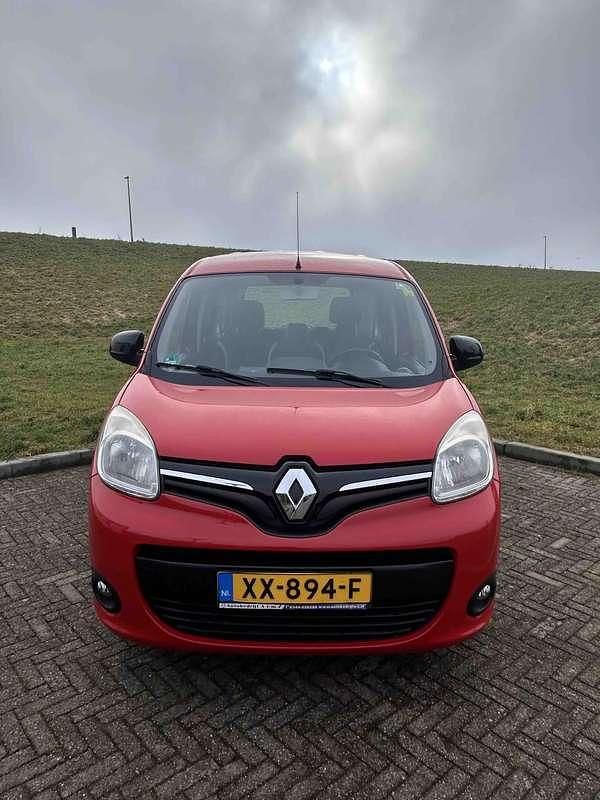 Occasion Renault Kangoo Authentique 106 PK (77 kW) 2013 Rood MPV