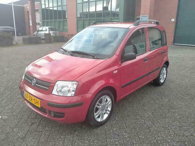 Rood Gebruikt 2008 Fiat Panda Young Hatchback | € 2.250 (Eerlijke prijs) - Afbeelding 1/4