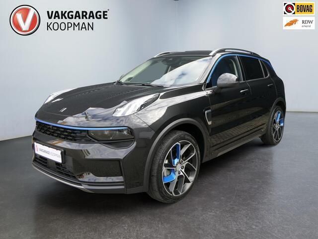 Zwart, metallic lak Gebruikt 2022 Lynk & Co 01 SUV | € 26.995 (Eerlijke prijs) - Afbeelding 1/4